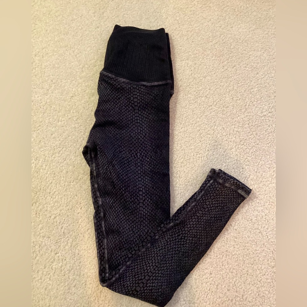 Avocado/Avomuse leggings (DONATING 7/1)